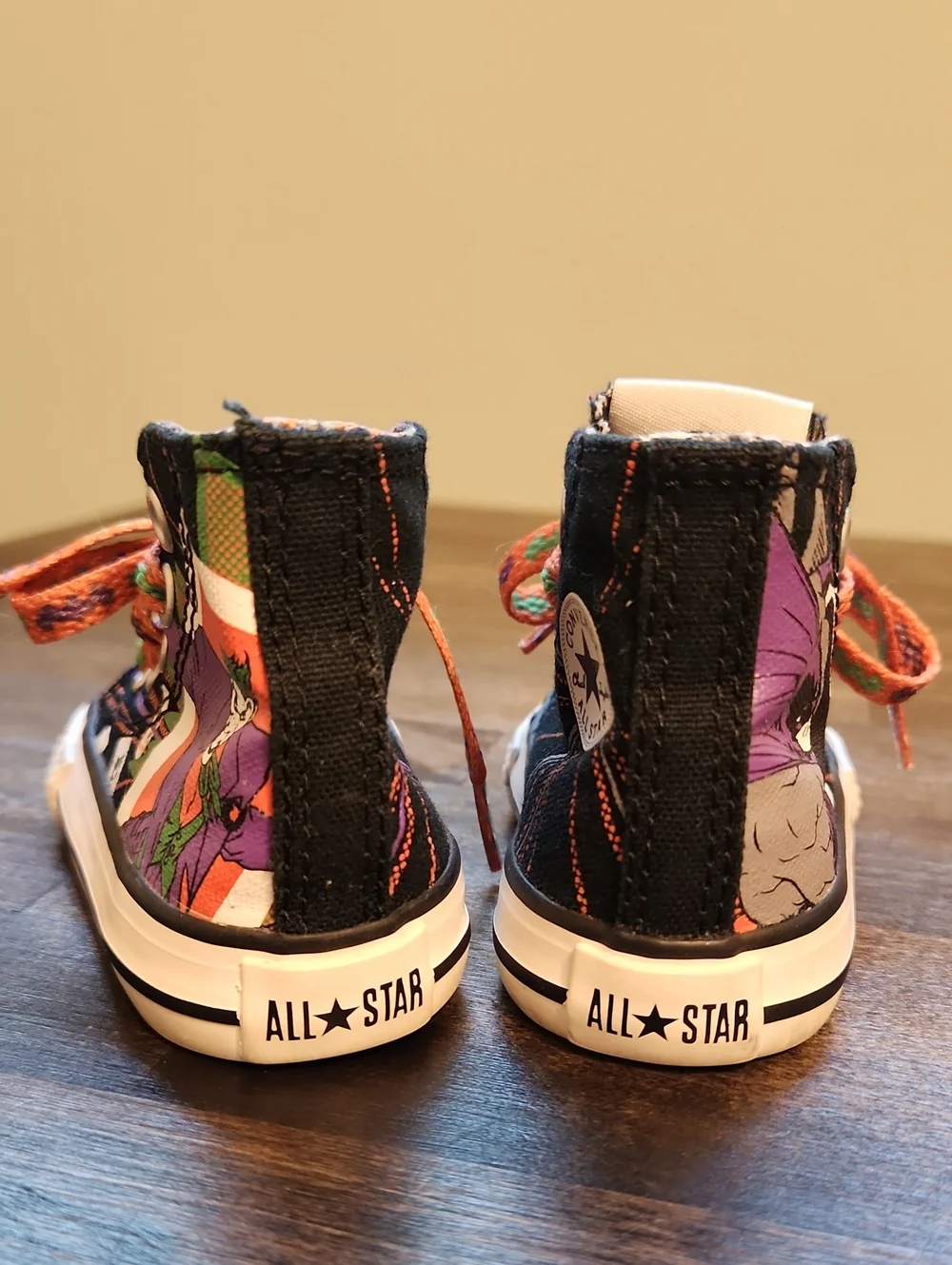 Converse Infants High-Tops Batman And Joker DC Comics